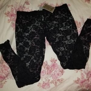 Lace leggings